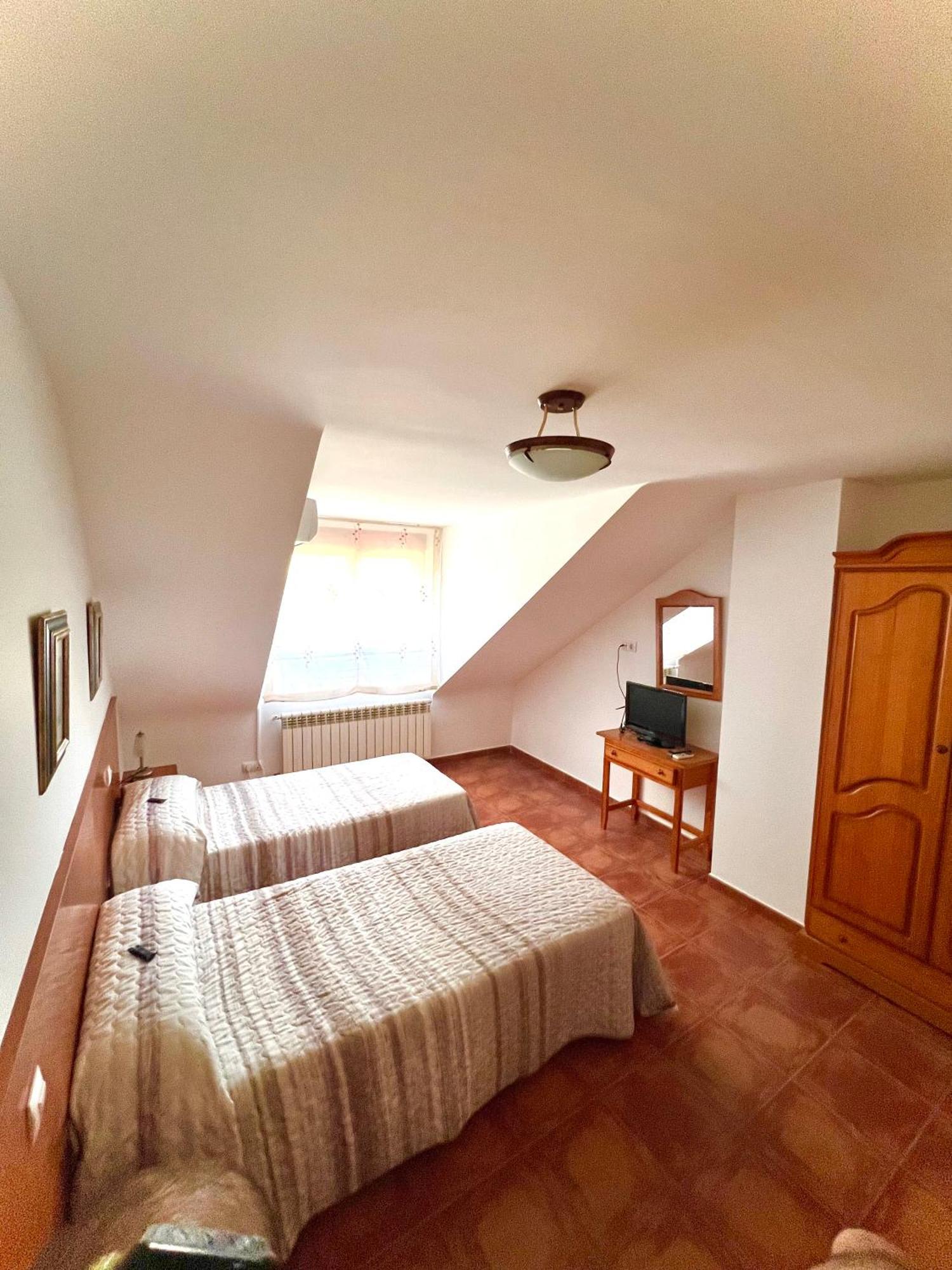 Hotel Puente De Piedra Zamora Eksteriør billede